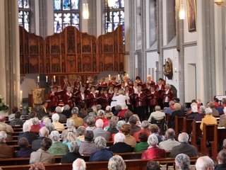Das gut besuchte Konzert des Frauenchors Weeze am Erntedank-Sonntag in der Sankt Cyriakus Kirche war für alle ein wunderschönes Erlebnis