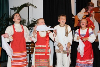 „Mladuschka“ begeisterte Zuschauer bei Konzerten in der Gemeinde Weeze 