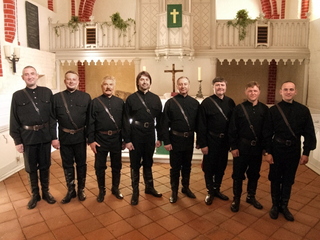Die Maxim Kowalew Don Kosaken gastieren am  11. Dezember 2011 um 15.00 Uhr mit einem festlichen Konzert in der Pfarrkirche Sankt Cyriakus in Weeze