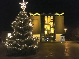Rathaus Weihnachtsbaum Neu