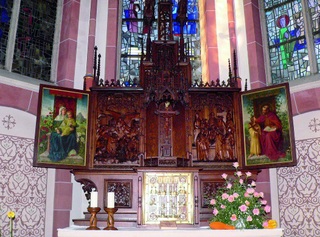 Ferdinand Langenberg: The opened high altar of Heilig Kreuz, 1897