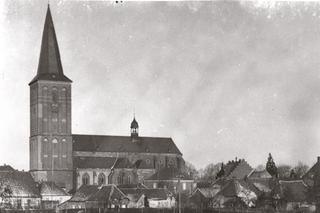Sankt Cyriakus, Blick von Süden/heute Cyriakusplatz, vor 1929.